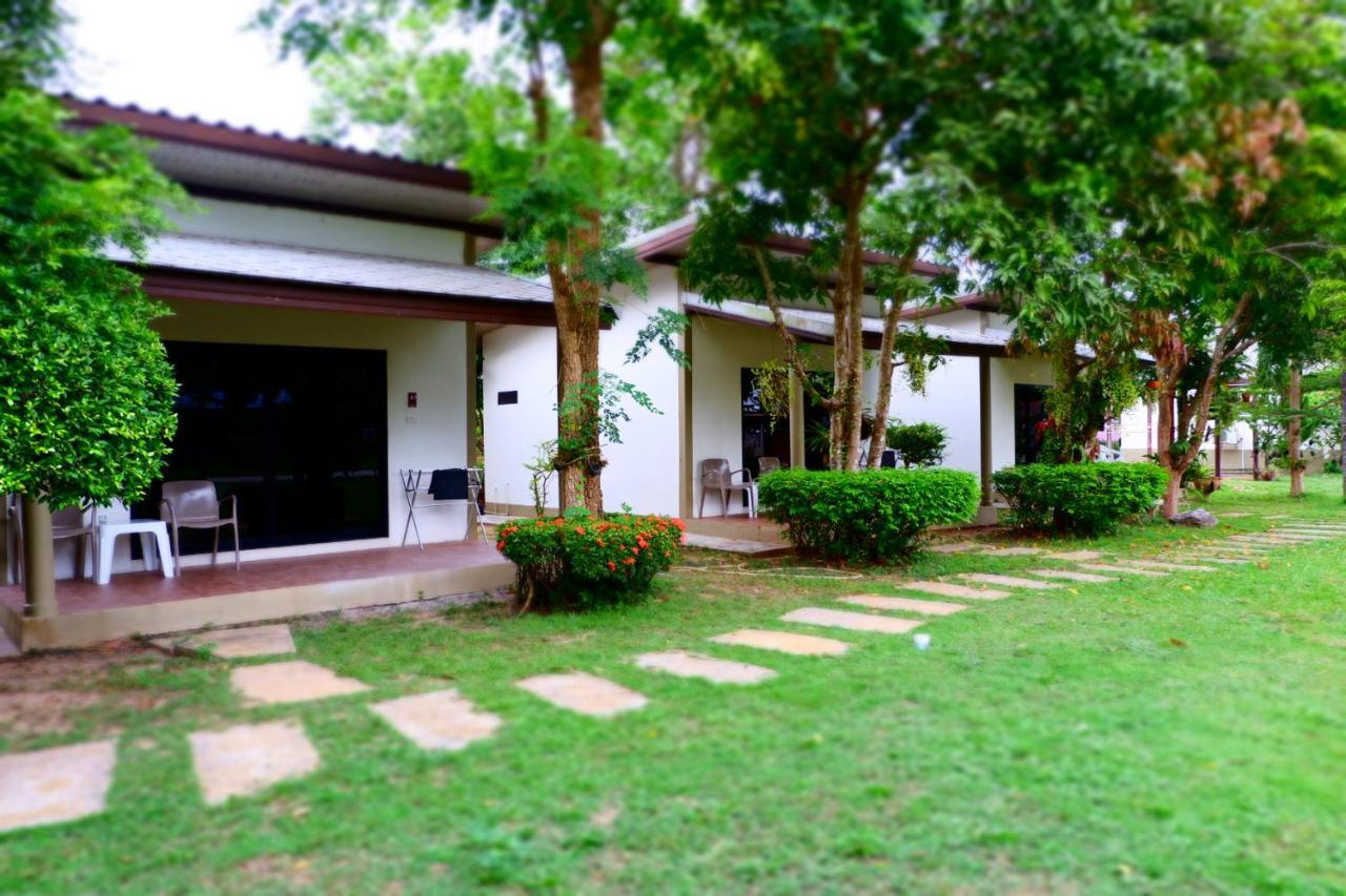 Saphli Villa Chumphon Εξωτερικό φωτογραφία